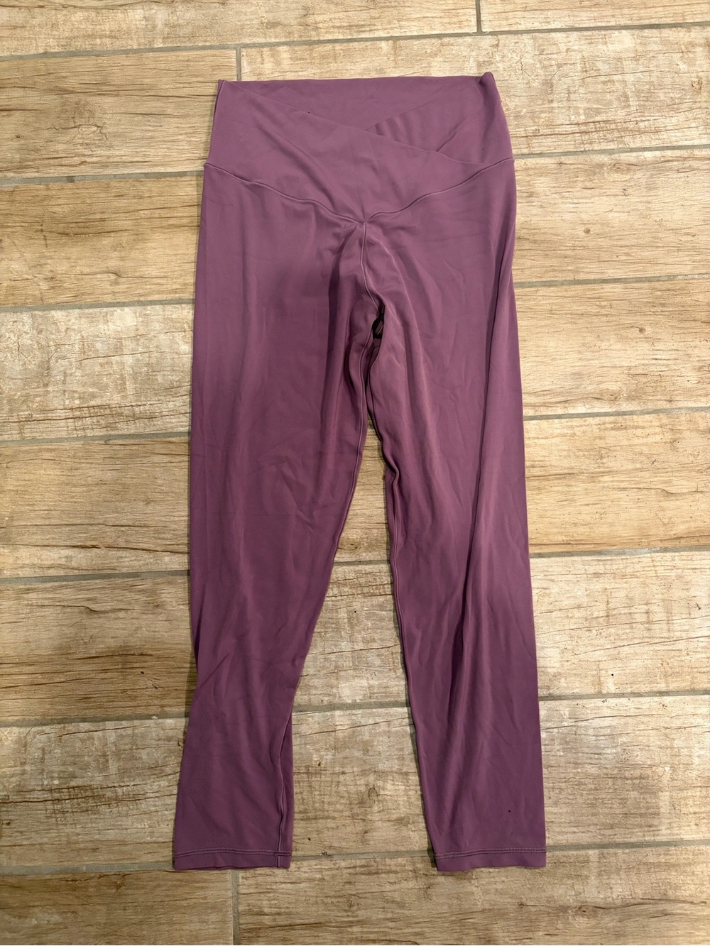 Aerie Women’s High-Waist Purple Active Leggings